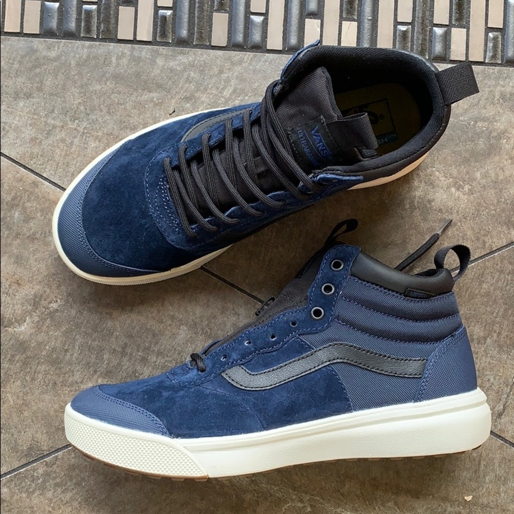 • VANS ULTRARANGE SK8-HI MTE Dress Blue/black WMNS - Picture 14 of 16
